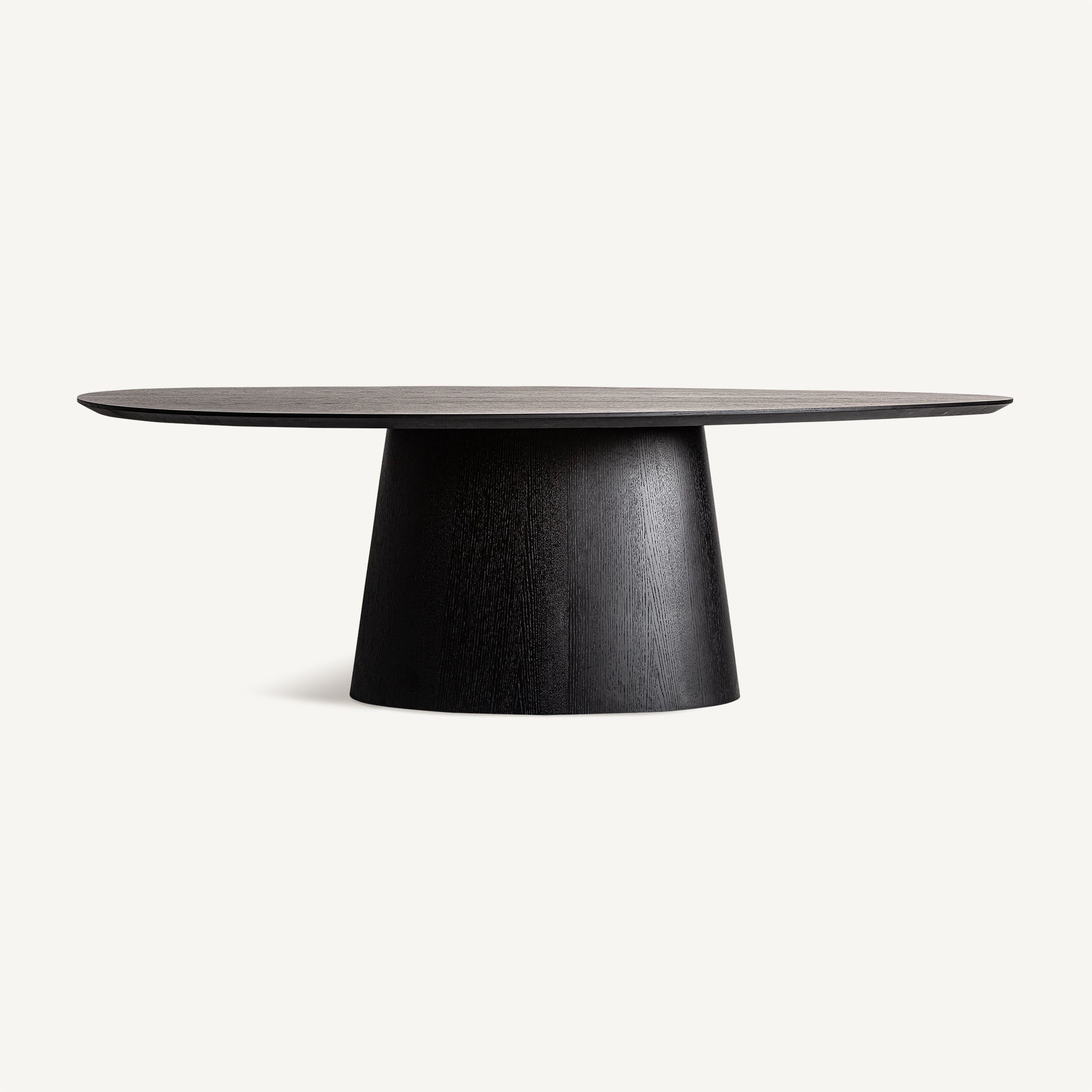 Mesa comedor Weggis en madera negra con base cónica central, diseño minimalista contemporáneo, boutique interiorismo VICAL