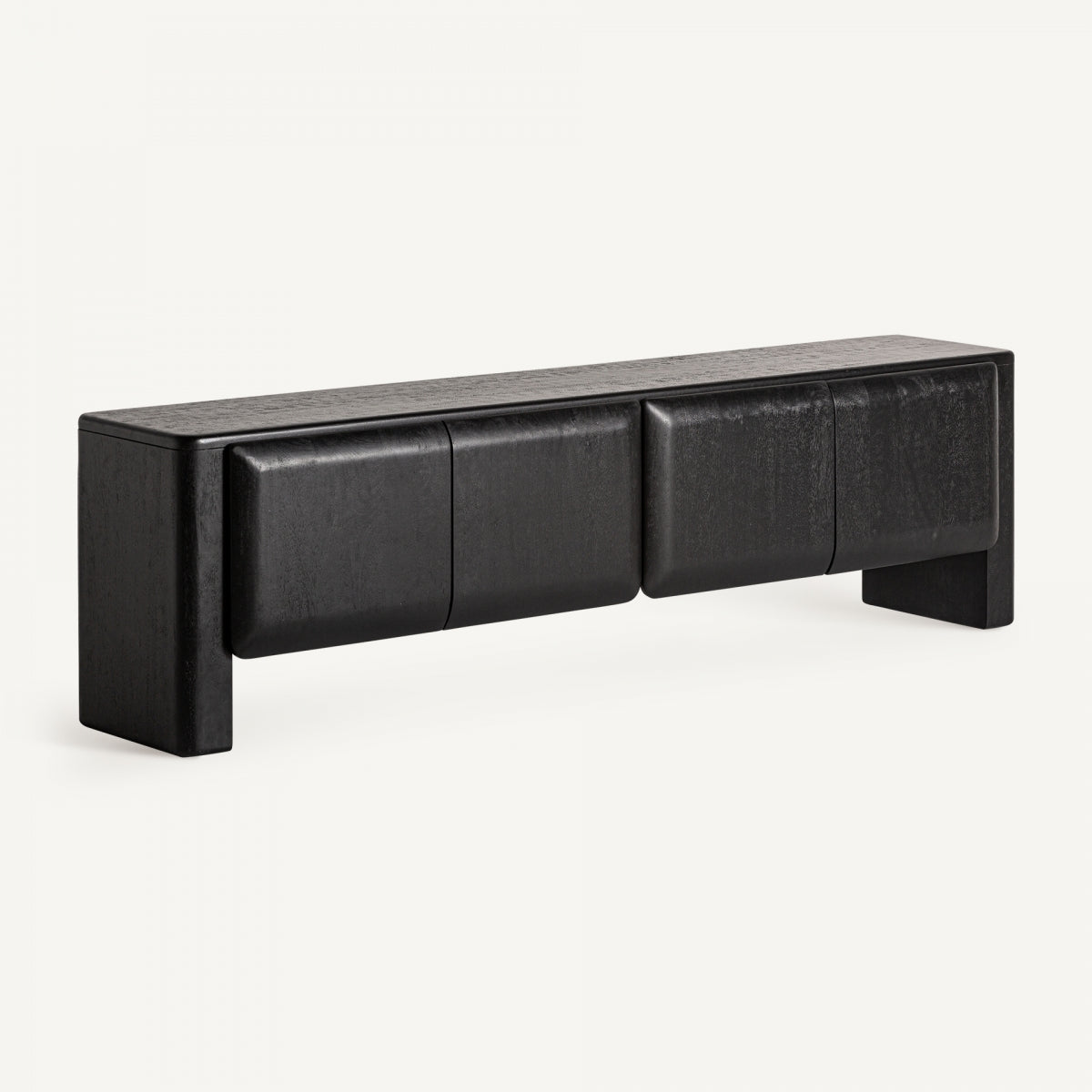 Vista en ángulo del aparador negro con acabado mate y formas redondeadas - mueble elegante para salones modernos boutique interiorismo Vical