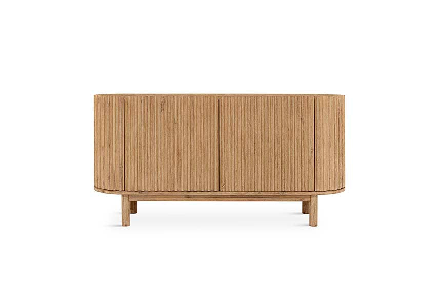 Aparador Corfu de 160 cm en madera natural, con líneas rectas y diseño contemporáneo, ideal para ambientes elegantes y funcionales