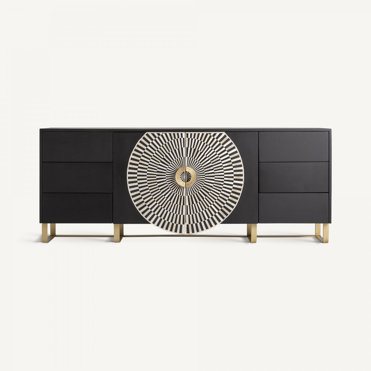 Aparador negro con diseño óptico geométrico en las puertas y patas de latón dorado, estilo art déco.