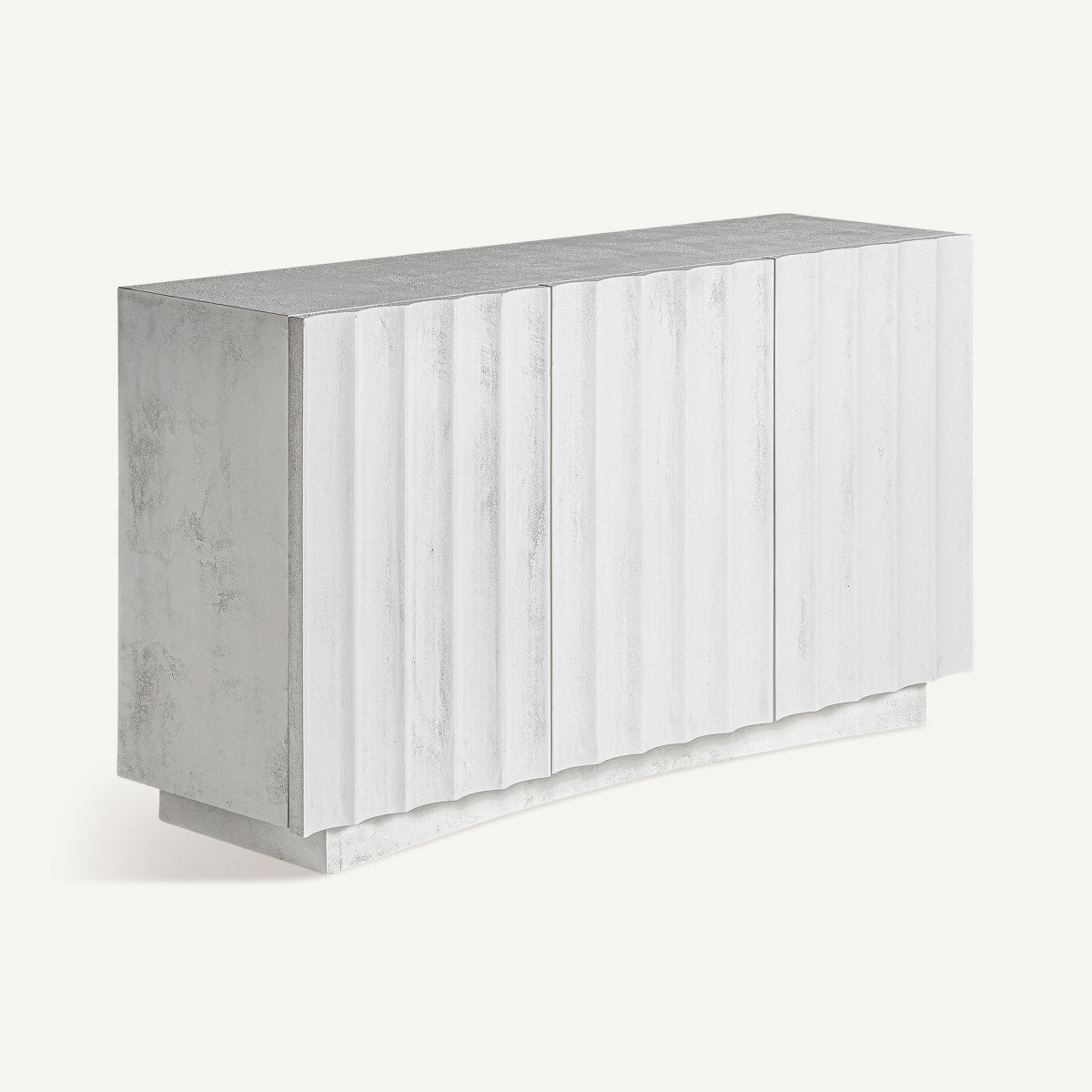 Aparador MULCEY de diseño limpio y tiradores metálicos, ideal para estilos nórdicos o minimalistas
