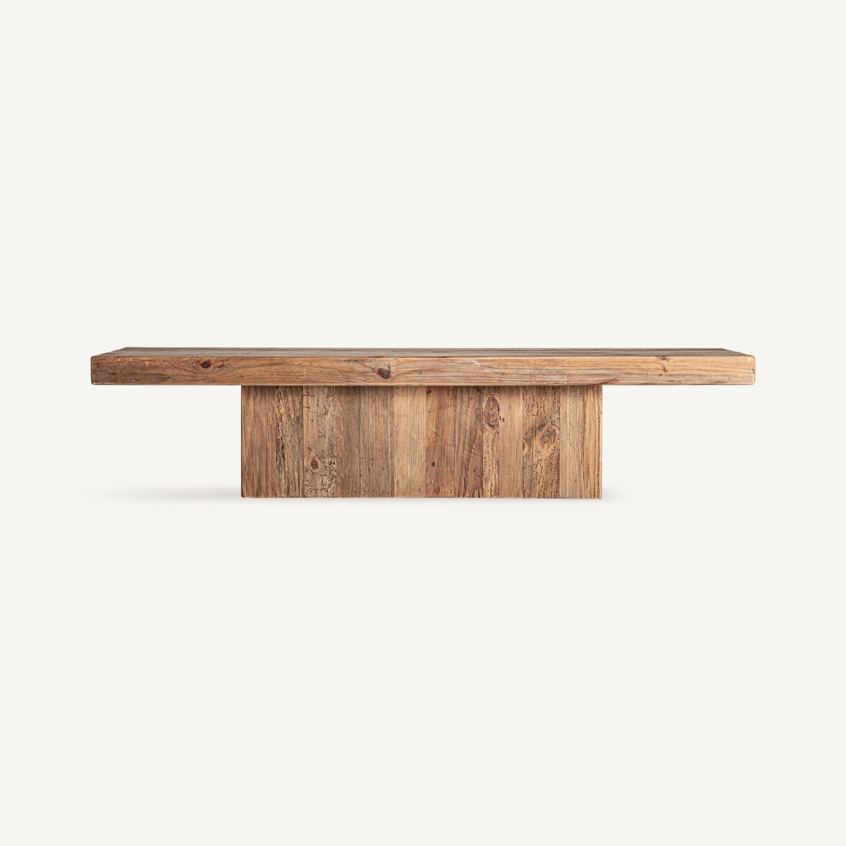 Mesa de centro redonda con tablero de mármol blanco vetado y base cilíndrica dorada, estilo moderno y sofisticado.