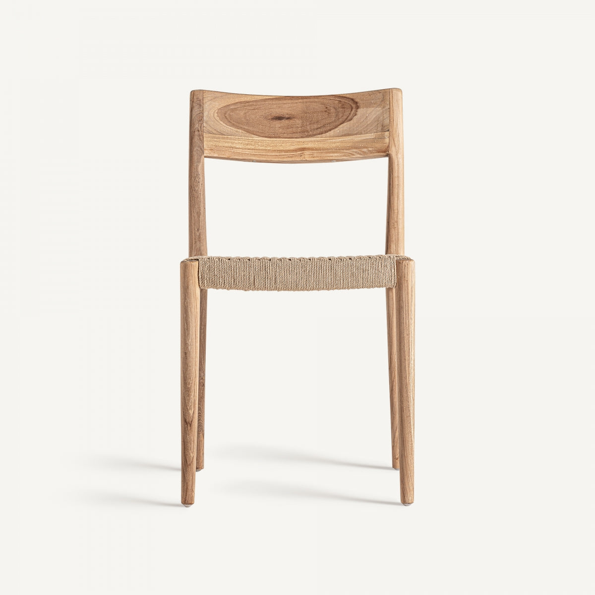 vista frontal silla madera natural respaldo veta visible artesania boutique_interiorismo vical