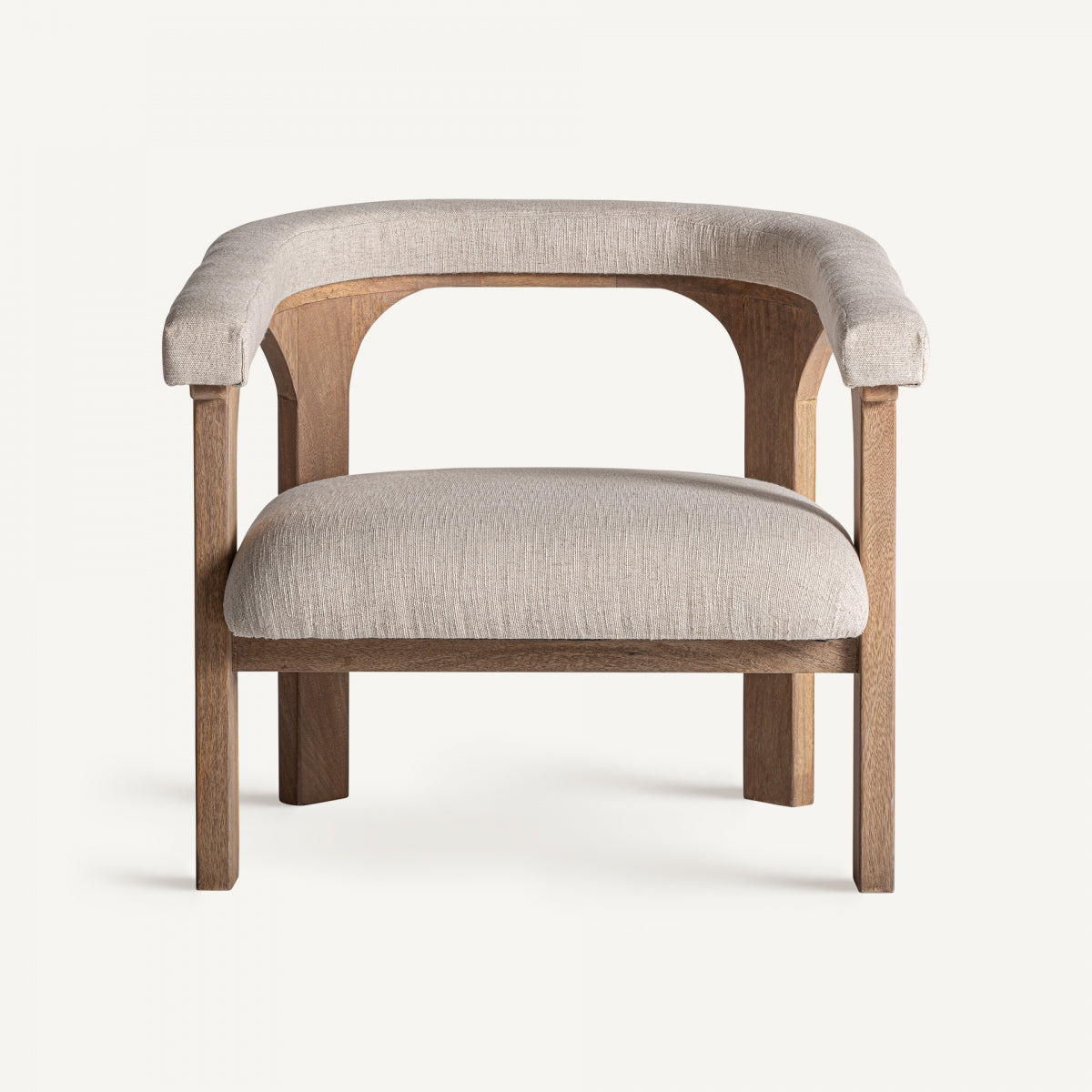 Vista lateral del sillón con brazos acolchados y patas rectas de madera – sillón elegante contemporáneo boutique interiorismo vical